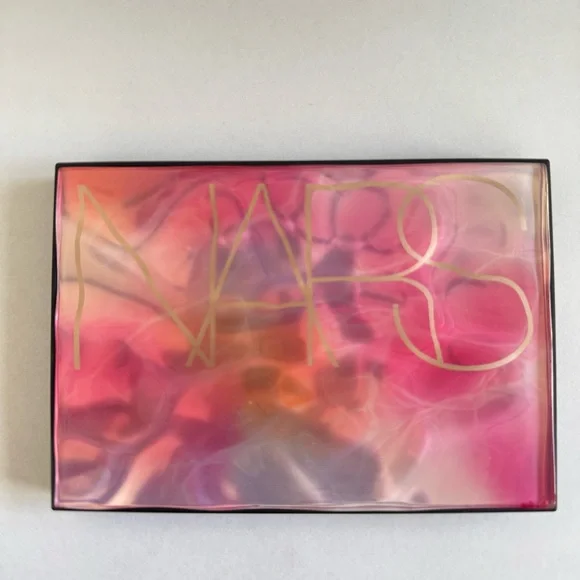 NARS Blush Palette - Exposed Cheek Palette - Picture 3 of 3